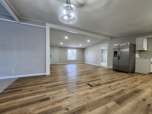 1986 Brighton II NQ56J Mobile Home