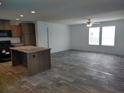 Photo 4 of 8 of home located at 108 Fillmore Ct Davison, MI 48423