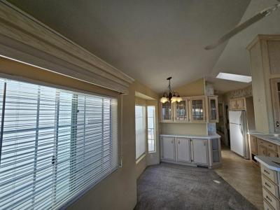 Photo 4 of 20 of home located at 8701 S Kolb Rd Lot 11-331 Tucson, AZ 85756