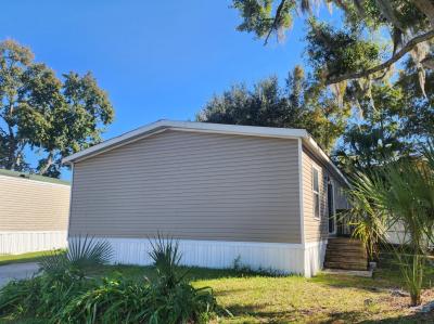 Photo 2 of 15 of home located at 7915 103rd Street, #159 Jacksonville, FL 32210