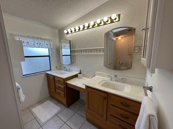 1989 DELO HS Mobile Home