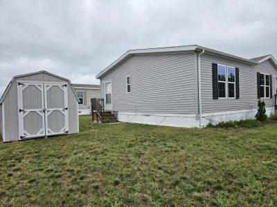 Photo 2 of 9 of home located at 2296 Leisure Ln Traverse City, MI 49686