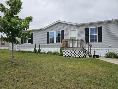 Photo 3 of 9 of home located at 2296 Leisure Ln Traverse City, MI 49686