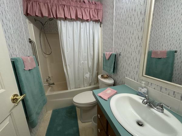 1996 HOMES OF MERIT Mobile Home