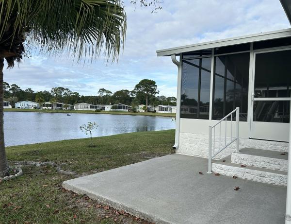 1996 HOMES OF MERIT Mobile Home