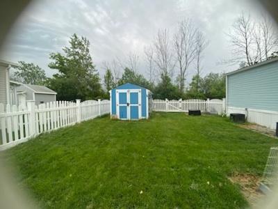 Photo 5 of 20 of home located at 1294 Norwood Dr. Lockport, NY 14094