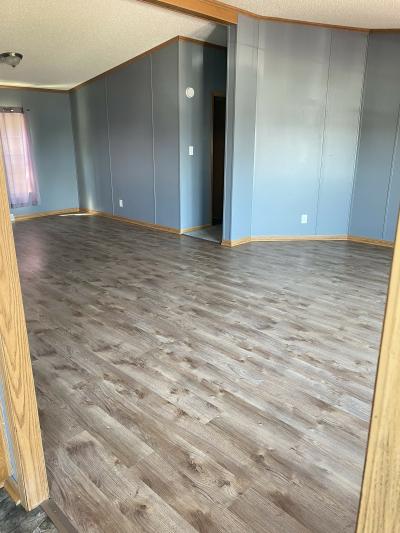 Photo 3 of 3 of home located at 1847 Parklawn Ypsilanti, MI 48198