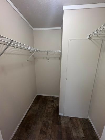 Photo 3 of 12 of home located at 17014 Shelburn Macomb, MI 48044