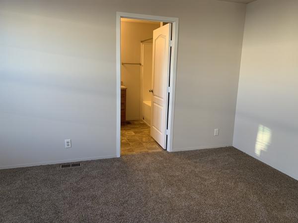 2012 Crest Homes - Middlebury Mobile Home