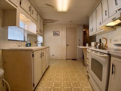 Photo 4 of 20 of home located at 5227 11th Street Court W Bradenton, FL 34207