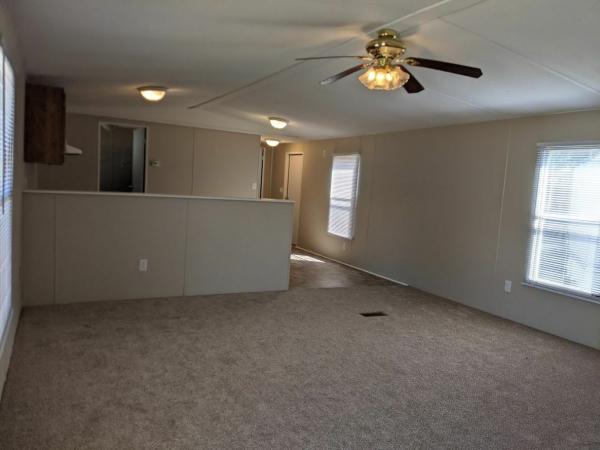 1998 Clayton Homes Inc Mobile Home For Sale