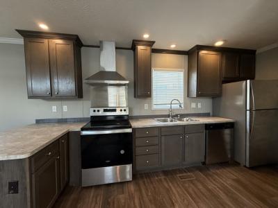 Photo 4 of 21 of home located at 10610 East St Rt 762 #63 #63B Lockbourne, OH 43137