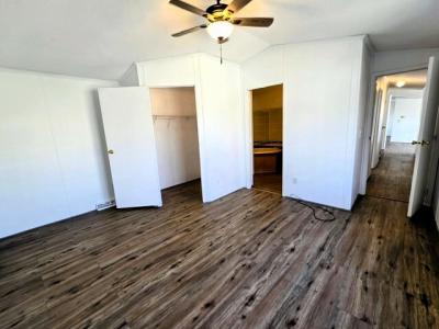 Photo 4 of 20 of home located at 40 North Road Southington, CT 06489