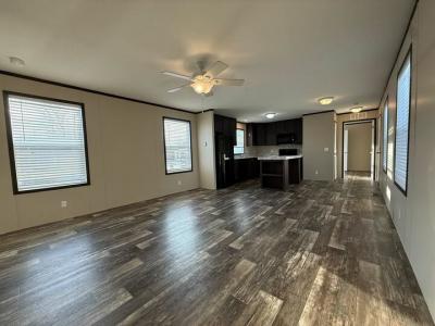 Photo 4 of 29 of home located at 71505 St. Howard Court #393 Romeo, MI 48065