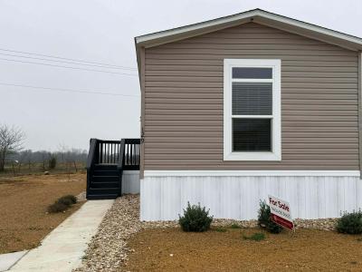 Photo 2 of 27 of home located at 129 Ponderosa Way #Pond129 Sanger, TX 76266