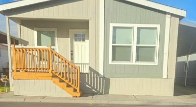 Photo 2 of 13 of home located at 2800 S. Lamb Blvd., #52 Las Vegas, NV 89121
