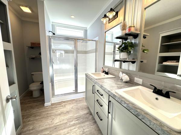 2024 340LD24522A - RAFAEL  Home