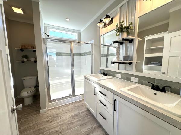 2024 340LD24522A - RAFAEL  Home