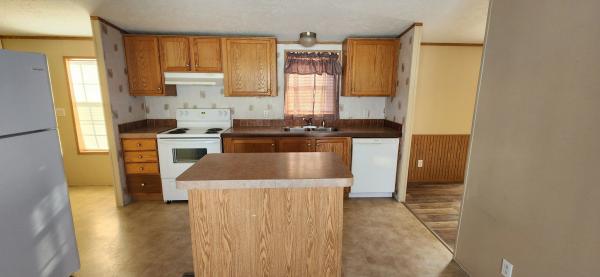 2005 Fleetwood Mobile Home For Sale