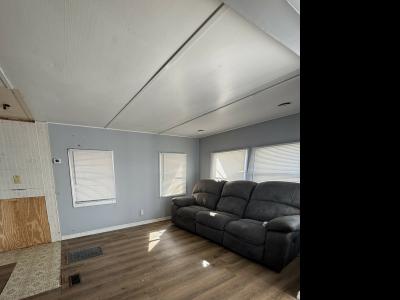 Photo 4 of 17 of home located at 512 Empire Ave Lakeland, FL 33815