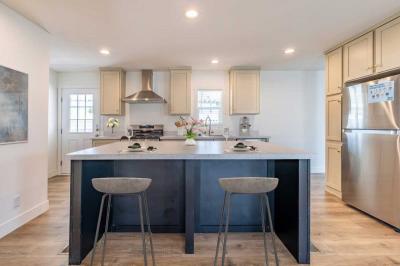 Mobile Home at 2629 Mickey Drive Maplewood, MN 55119