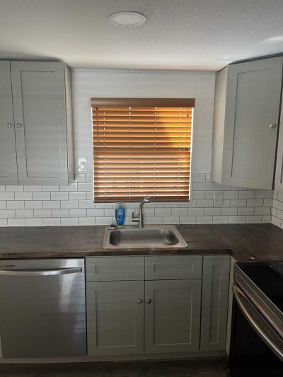 Photo 4 of 17 of home located at 5145 E Bay Drive Lot 228 Clearwater, FL 33764