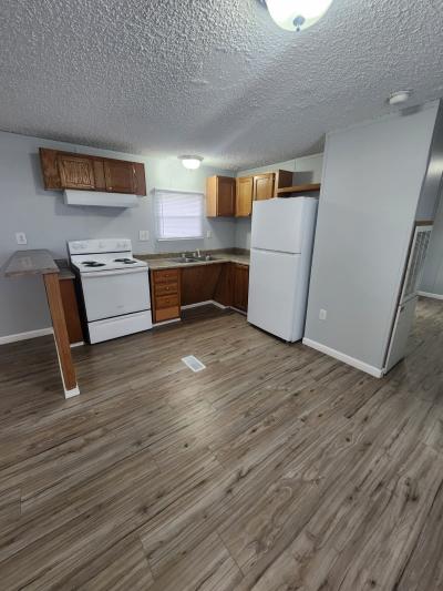 Mobile Home at 132 Middle View Drive Fenton, Mo 63026 Fenton, MO 63026