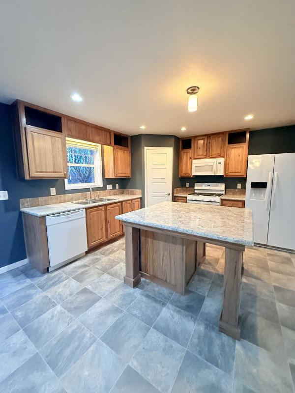 2016 Crest Heritage Manufactured Home