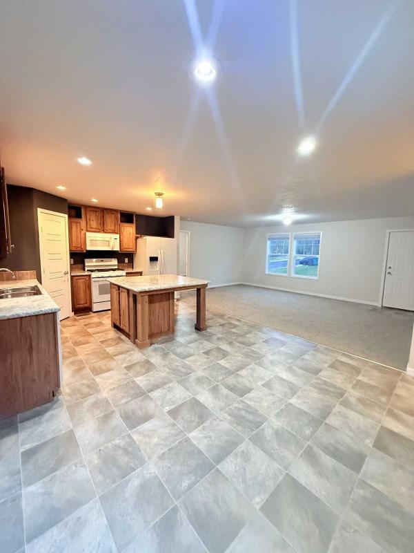 2016 Crest Heritage Manufactured Home