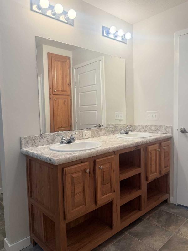 2016 Crest Heritage Manufactured Home