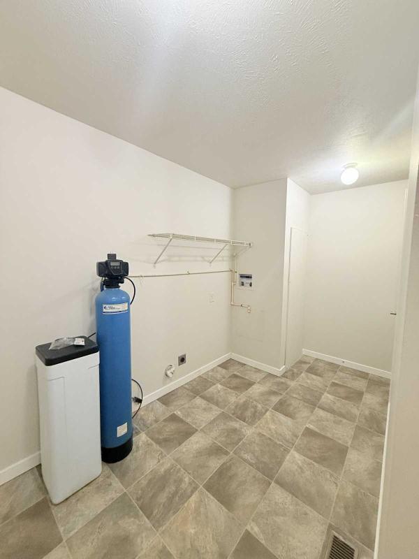 2016 Crest Heritage Manufactured Home