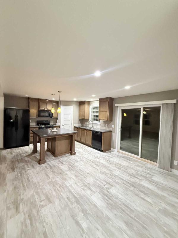 2017 Crest Manufactured Home