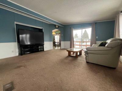 Photo 2 of 13 of home located at 57073 Meadow New Haven, MI 48048