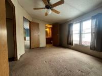 1992 Fairmaont Manufactured Home