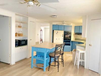 Photo 5 of 20 of home located at 7100 Ulmerton Rd. Largo, FL 33771