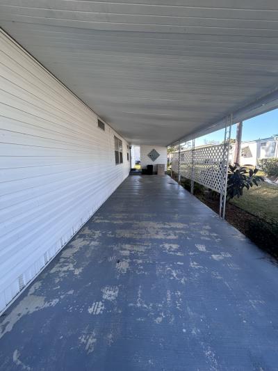 Photo 4 of 14 of home located at 1060 Marcy Dr Deland, FL 32724