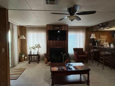 Photo 5 of 36 of home located at 15455 Glenoaks Blvd, Sp 254 Sylmar, CA 91342