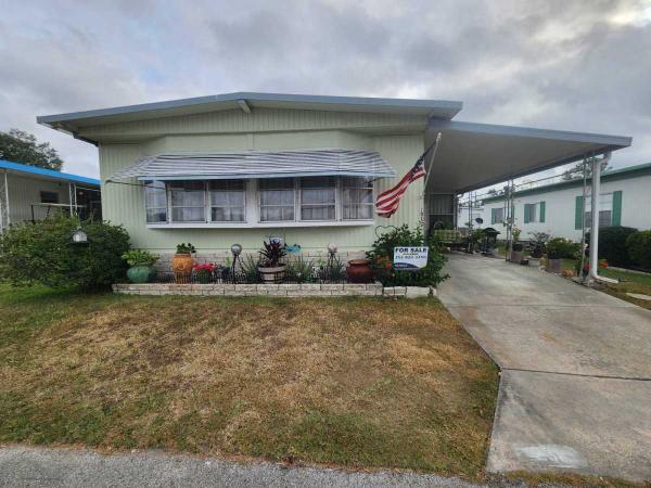 Photo 1 of 2 of home located at 3150 NE 36th Ave #231 Ocala, FL 34482