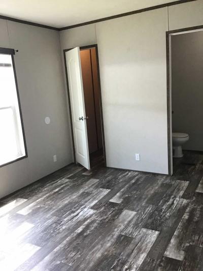 Photo 5 of 6 of home located at 601 James St Rossville, GA 30741