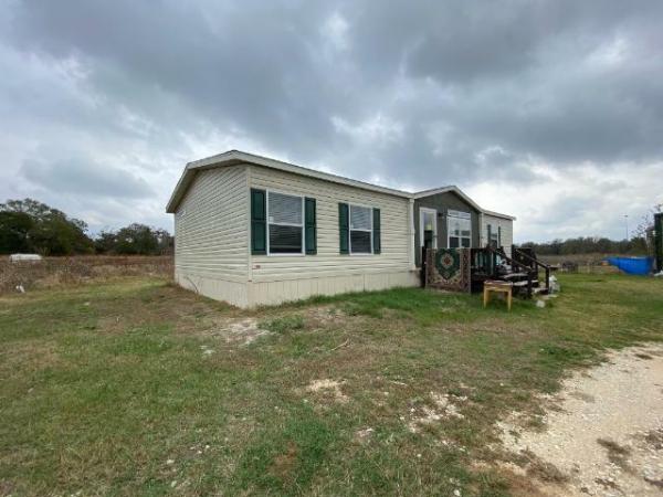 Photo 1 of 2 of home located at Palm Harbor Village 4740 North I-35 Waco, TX 76705