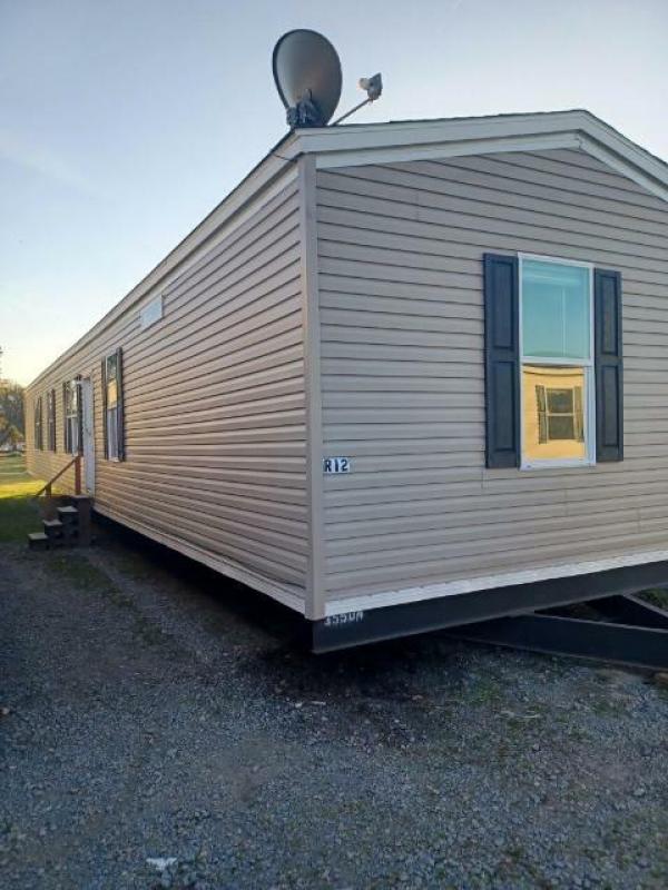 Photo 1 of 2 of home located at J & M Homes Llc 3418 Highway 65 S Pine Bluff, AR 71601