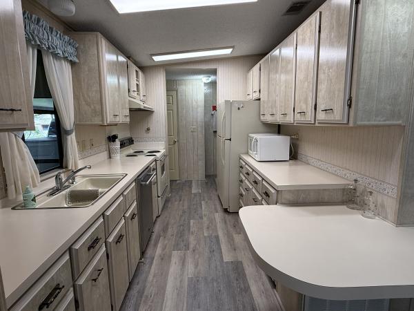 1986 FUQU Mobile Home