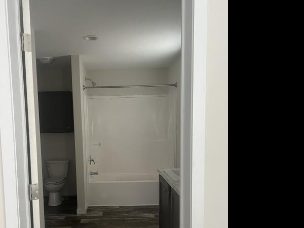 2022 Clayton 81RDH28523D (3/2) Mobile Home