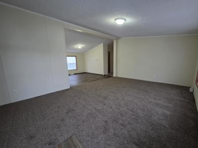 Photo 2 of 8 of home located at 121 Pineview Drive Flint, MI 48506