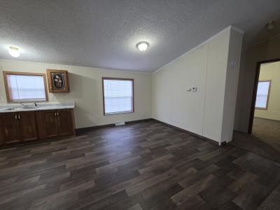 Photo 3 of 8 of home located at 121 Pineview Drive Flint, MI 48506