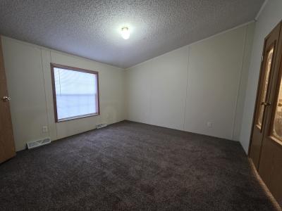 Photo 5 of 8 of home located at 121 Pineview Drive Flint, MI 48506