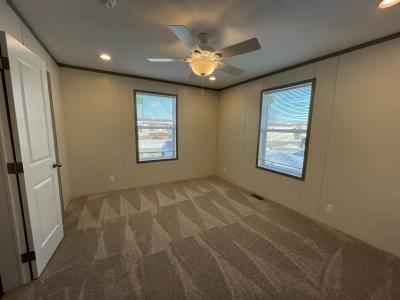 Photo 3 of 9 of home located at 5158 W Tothill Cir Sterling Heights, MI 48310