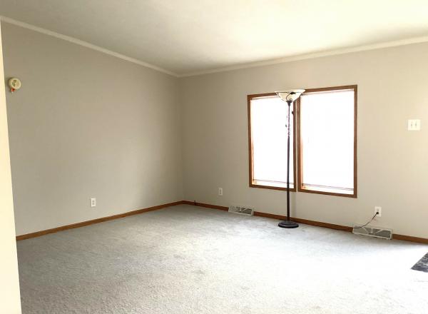 1999 Commodore NY40951AB Mobile Home