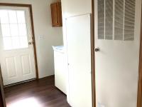 1999 Commodore NY40951AB Mobile Home