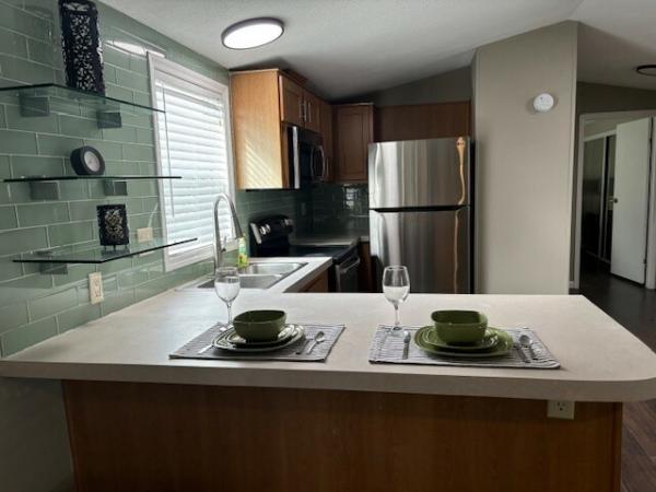 2002 Skyline 8D610329P Mobile Home